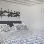 Kostantis Town Villa Mykonos Town