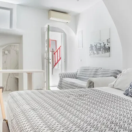 Kostantis Town * Mykonos Town