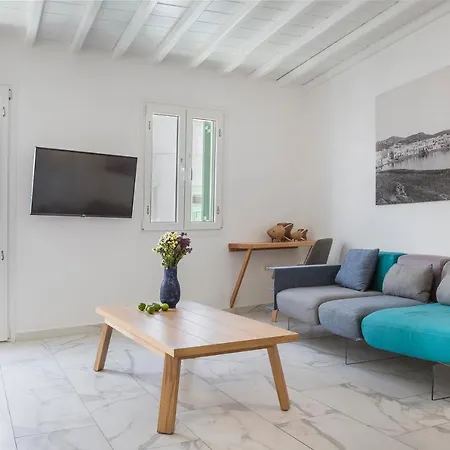 Kostantis Town * Mykonos Town