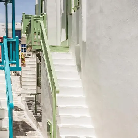 Kostantis Town Villa Mykonos Town