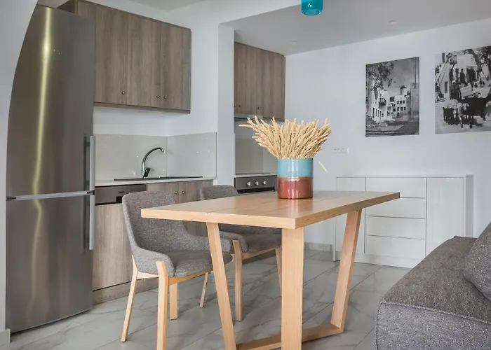 Kostantis Town Mykonos Town