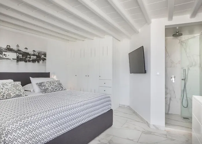 Kostantis Town Villa