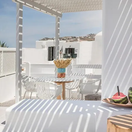 Kostantis Town * Mykonos Town