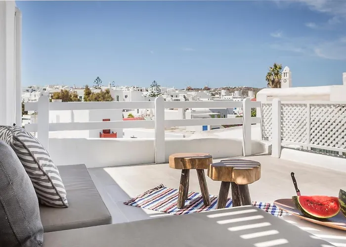 Kostantis Town * Mykonos Town