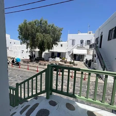 Kostantis Town Villa